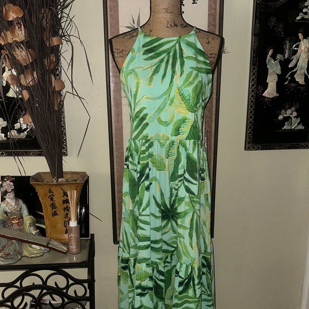 Emma & Michele Green Leaf Print Maxi Dress